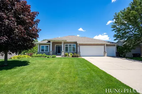 2136 Pleasant Pond, Byron Center, MI 49315