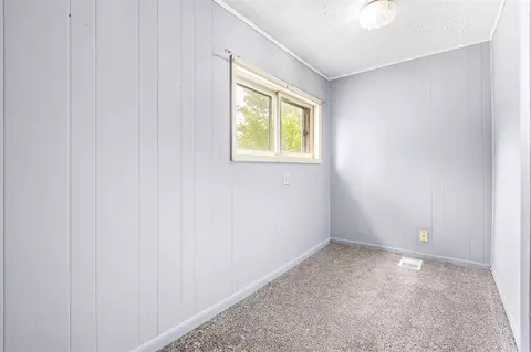 Bedroom - 65 E Chicago, Quincy, MI 49082 photo 2 of 4