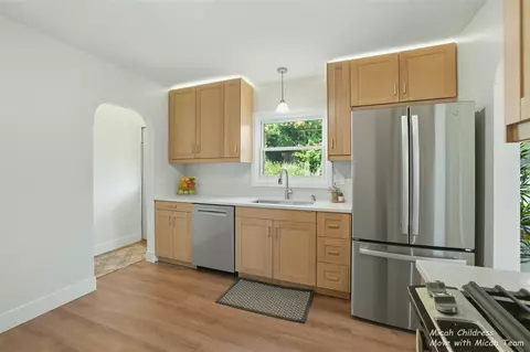 1950 Bauer, Jenison, MI 49428 photo 10