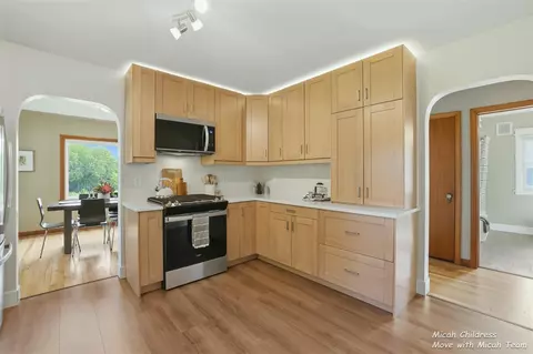 1950 Bauer, Jenison, MI 49428 photo 7