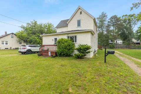 347 E Gardner, Sparta, MI 49345
