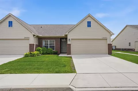 24091 Hemlock #47, Flat Rock, MI 48134