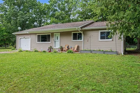 1100 Orchard, Three Rivers, MI 49093