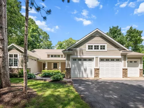 3475 Trail W, Grand Rapids, MI 49525