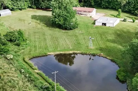 30825 Longnecker, Leonidas, MI 49066