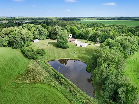 30825 Longnecker, Leonidas, MI 49066