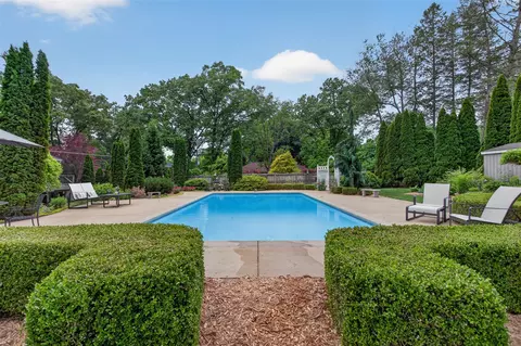 Exterior - 3600 Hendee, Jackson, MI 49201 photo 10 of 17
