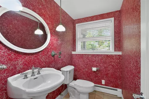 Bath - 3600 Hendee, Jackson, MI 49201 photo 5 of 5