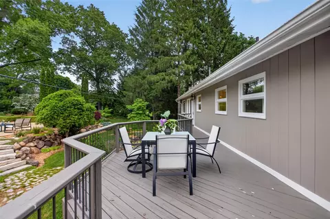 Exterior - 3600 Hendee, Jackson, MI 49201 photo 4 of 17