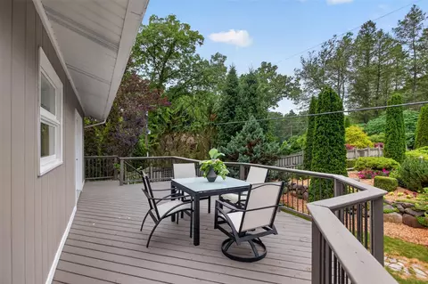 Exterior - 3600 Hendee, Jackson, MI 49201 photo 3 of 17