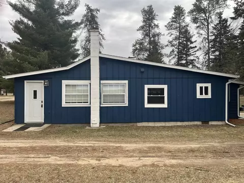 3942 Woods, Harrison, MI 48625 photo 2