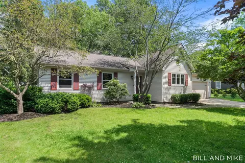3517 64th, Saugatuck, MI 49453