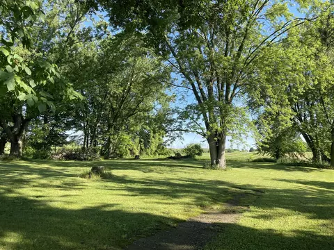 6381 107th Vl, South Haven, MI 49090