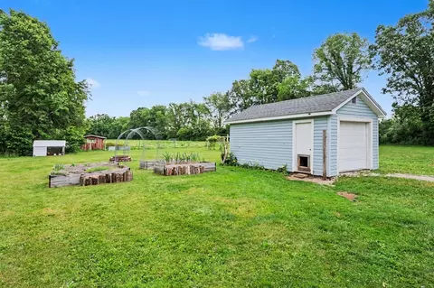 64311 Lutz, Constantine, MI 49042 photo 19