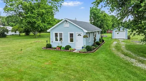 64311 Lutz, Constantine, MI 49042 photo 3