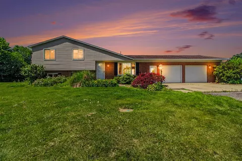 5601 Dexter Pinckney, Dexter, MI 48130