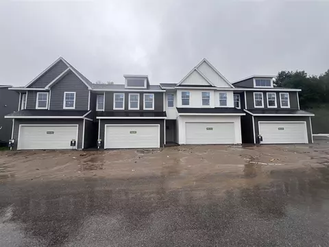 4894 Hidden Riv #62, Wyoming, MI 49418