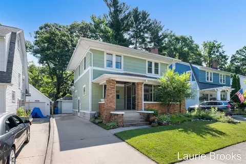 214 Glenhaven, Grand Rapids, MI 49504