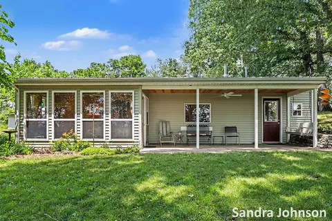 6180 Rook, Plainwell, MI 49080 photo 2