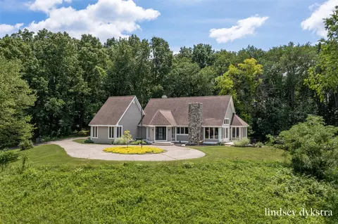 7718 Burrstone, Caledonia, MI 49316