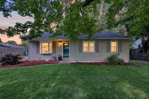 5249 Madison, Grand Rapids, MI 49548