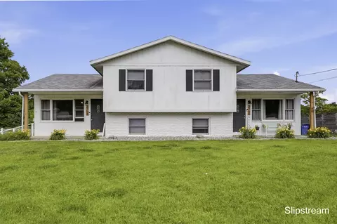3758 Newcastle, Grand Rapids, MI 49508