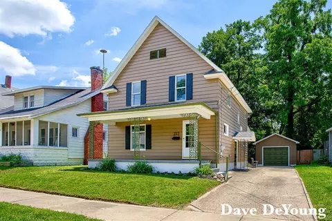 223 North, Allegan, MI 49010