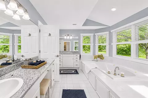 Bath - 7494 Bridle Path, Ada, MI 49301 photo 2 of 4
