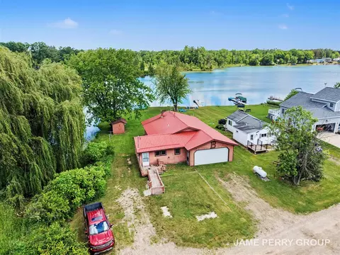 3357 Flint, Sheridan, MI 48884