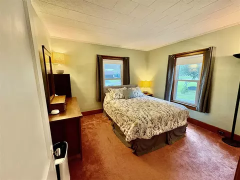 Bedroom - 807 Concord, Jackson, MI 49202 photo 1 of 3