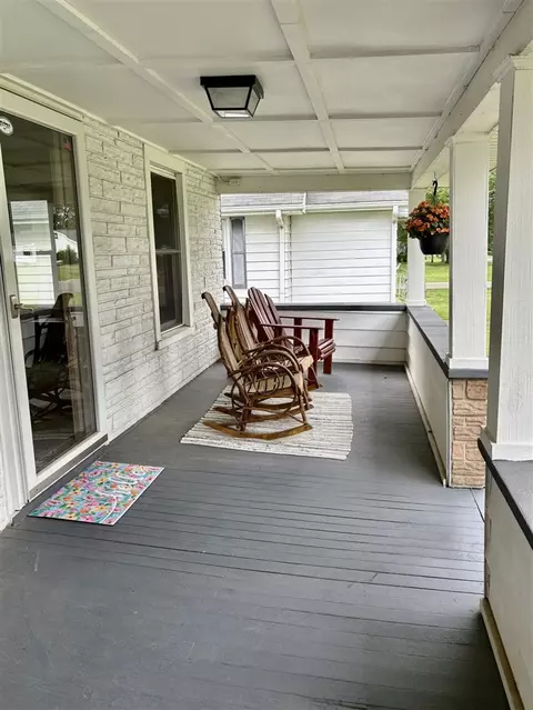 Exterior - 807 Concord, Jackson, MI 49202 photo 3 of 7
