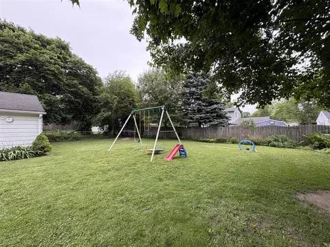 Exterior - 807 Concord, Jackson, MI 49202 photo 6 of 7