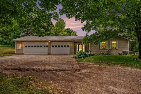 2430 W Woodrow, Shelby, MI 49455