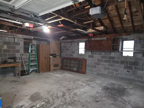 622 Maple, Colon, MI 49040 photo 16