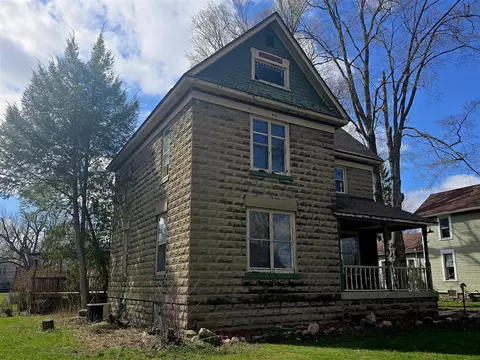 622 Maple, Colon, MI 49040 photo 5
