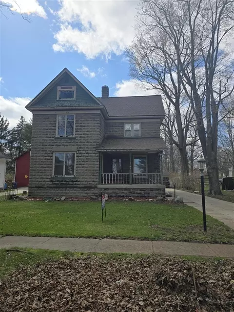 622 Maple, Colon, MI 49040 photo 3
