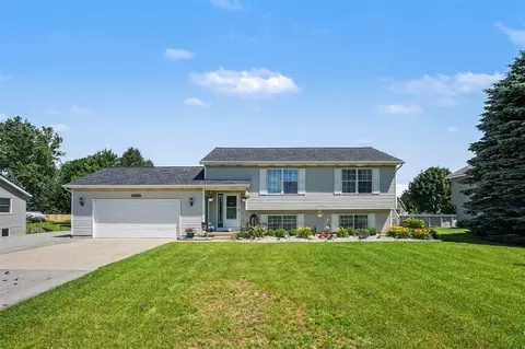 6545 Pierce, Allendale, MI 49401