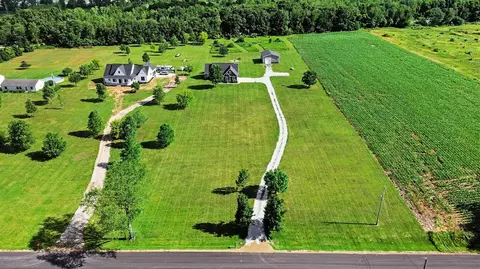 View/Area - 3181 Chamberlain, Buchanan, MI 49107 photo 5 of 7