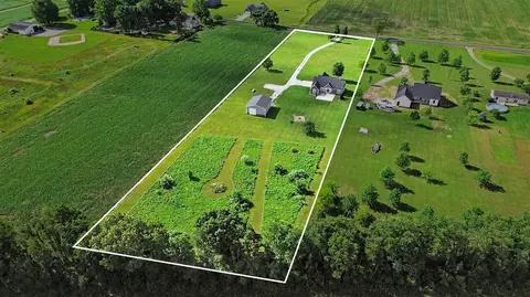 View/Area - 3181 Chamberlain, Buchanan, MI 49107 photo 2 of 7