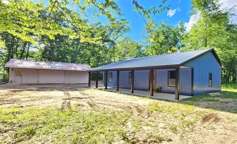 643 S Ashton Ln, White Cloud, MI 49349