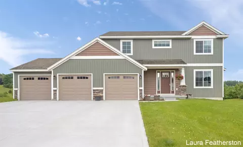 11740 Ridge Water, Sparta, MI 49345