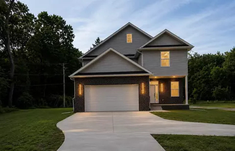 35635 Joy, Westland, MI 48185