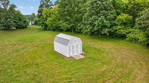 S Vl Dearing, Spring Arbor, MI 49283 photo 6