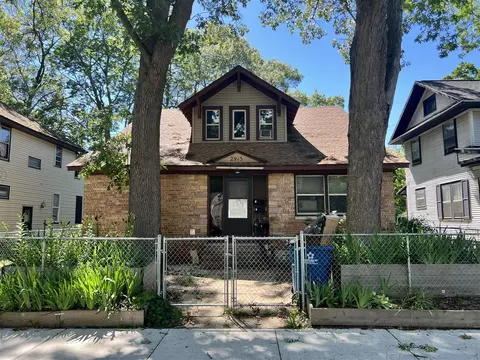 2913 5th, Muskegon, MI 49444