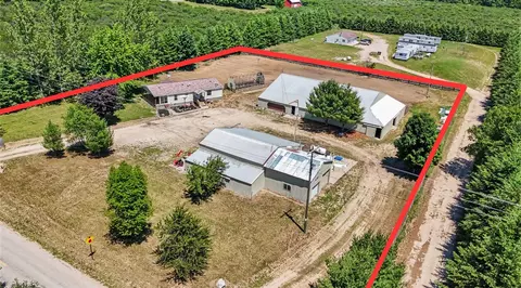 1904 N 48th, Mears, MI 49436