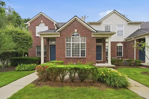 18101 Adri, Walled Lake, MI 48390