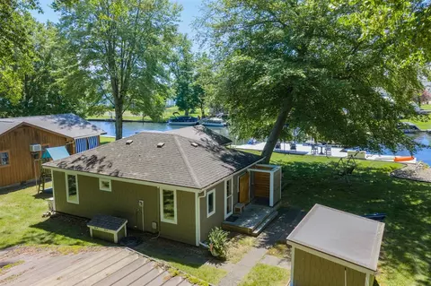 61626 Lagoon, Cassopolis, MI 49031 photo 38