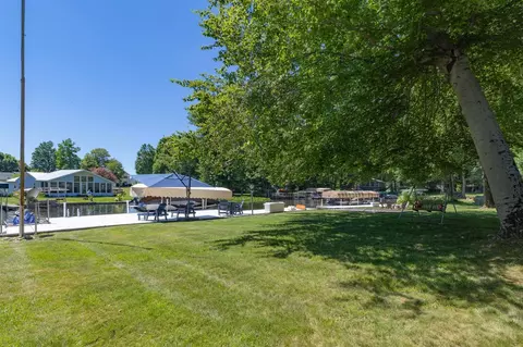 61626 Lagoon, Cassopolis, MI 49031 photo 32