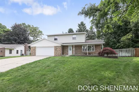 5143 Wembley, Wyoming, MI 49509