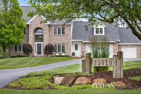 10310 E Rivershore, Alto, MI 49302